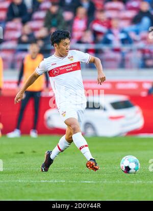 Wataru ENDO, VFB 3, VFB STUTTGART - BAYER 04 LEVERKUSEN 1-1 1.Deutsche Fußball-Liga , Stuttgart, 03. Oktober 2020, Spielzeit 2020/2021, Spieltag 03, © Peter Schatz / Alamy Live News - die DFL-VORSCHRIFTEN VERBIETEN DIE VERWENDUNG VON FOTOGRAFIEN als BILDSEQUENZEN und/oder QUASI-VIDEO - DFL Stockfoto