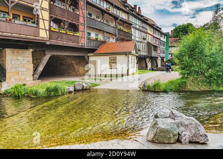 Blick auf die Fachwerkhäuser der Kraemerbrücke und die Gera, Erfurt, Thüringen, Deutschland, Europa Stockfoto