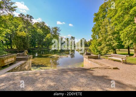 Romantischer Park in Arkadia Dorf, Polen. Stockfoto