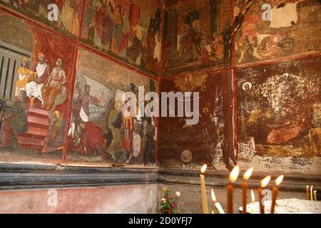 Kloster Kaldarusani, Kreis Ilfov, Rumänien. Fresken auf der Veranda der christlich-orthodoxen Kirche aus dem 17. Jahrhundert. Stockfoto