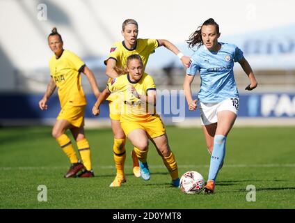 Caroline Weir von Manchester City (rechts) während des Spiels der Barclays FA Women's Super League im Academy Stadium, Manchester. Stockfoto