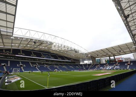 Gesamtansicht des Dragao Stadions vor der portugiesischen Meisterschaft, Liga NOS Fußballspiel zwischen FC Porto und Maritimo am 3. Oktober 2020 in Estadio Stockfoto