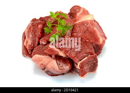 Haufen rohes Rindfleisch Fleisch isoliert, auf einem weißen Hintergrund Stockfoto