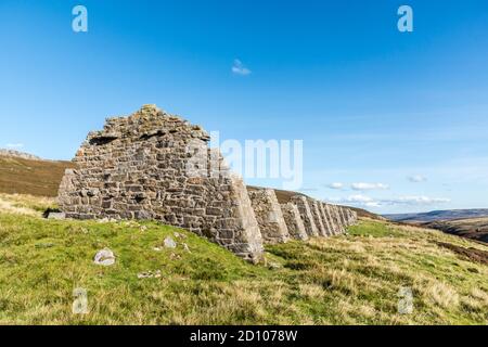 Dales. Dies sind die Ruinen der verlassenen Old Gang Bleibergwerk Mühle in Swaledale in der Nähe des Dorfes Gunnerside in den North Yorkshire Dales. Stockfoto