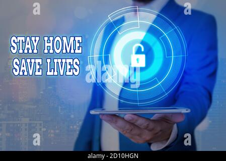 Text schreiben Stay Home Save Lives. Konzeptionelle Foto verringern die Anzahl der infizierten Patienten, indem Sie nicht das Haus verlassen Grafik Vorhängeschloss für Web-Daten Stockfoto