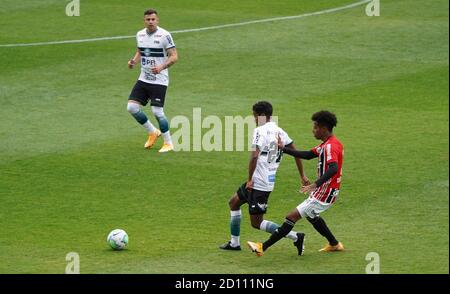 Curitiba, Brasilien. Oktober 2020. Gabriel im mittleren Spiel während Coritiba x São Paulo im Couto Pereira Stadion in Curitiba, PR statt. Kredit: Carlos Pereyra/FotoArena/Alamy Live Nachrichten Stockfoto