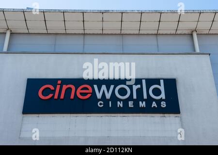 High Wycombe, Buckinghamshire, Großbritannien. Mai 2020. Cineworld Cinemas haben angekündigt, dass sie alle britischen Kinos im Juli 2020 nach den Coronavirus Covid-19 Lockdown Regeln Entspannung wieder eröffnen wollen. Quelle: Maureen McLean/Alamy Stockfoto