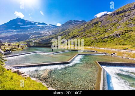 Trollstigen oder Trolle Weg ist eine Serpentine Mountain Road in Rauma, Gemeinde in Norwegen Stockfoto