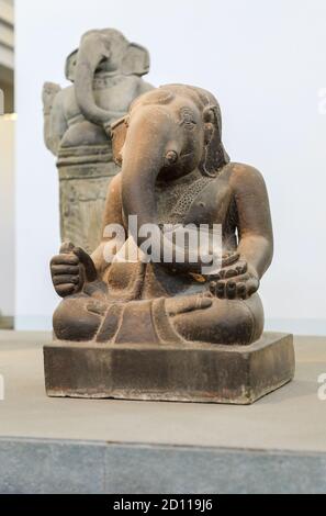 Eine Skulptur des Elefantenköpfigen Hindu-Gottes Ganesh im Cham-Museum, Danang, Vietnam, Asien Stockfoto