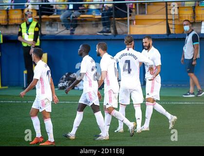 Real Madrid Spieler feiern das Tor von Karim Benzema während Die spanische Meisterschaft La Liga Fußball mach zwischen Levante und Real Madrid auf Octob Stockfoto