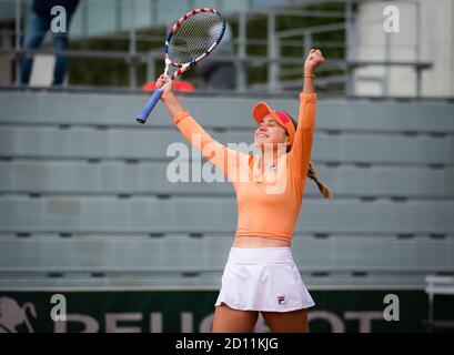 Sofia Kenin der Vereinigten Staaten spielt Doppel beim Roland Garros 2020, Grand Slam Tennisturnier, am 4. Oktober 2020 im Roland Garros Stadion Stockfoto