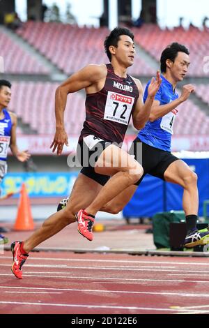 Niigata, Japan. Japan. Kredit: MATSUO. Oktober 2020. (L-R) Shota Iizuka, Jun Yamashita Leichtathletik : die 104. Japan Track & Field National Championships Männer's 200m Hitze im Denka Big Swan Stadium in Niigata, Japan. Japan. Kredit: MATSUO .K/AFLO SPORT/Alamy Live Nachrichten Stockfoto