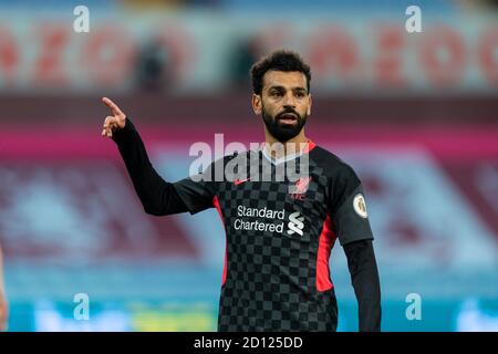 Birmingham, Großbritannien. Oktober 2020. Mohamed Salah von Liverpool wird während des Spiels der englischen Premier League zwischen Aston Villa und Liverpool im Villa Park in Birmingham, Großbritannien, am 4. Oktober 2020 gesehen. Quelle: Xinhua/Alamy Live News Stockfoto