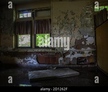 Die Haunted Pennhurst School- die auch als Pennhurst Asylum bekannt ist, wegen seiner beklagenswerten, unterbesetzt, & überfüllten Bedingungen Stockfoto