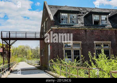 Die Haunted Pennhurst School- die auch als Pennhurst Asylum bekannt ist, wegen seiner beklagenswerten, unterbesetzt, & überfüllten Bedingungen Stockfoto