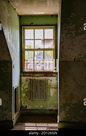 Die Haunted Pennhurst School- die auch als Pennhurst Asylum bekannt ist, wegen seiner beklagenswerten, unterbesetzt, & überfüllten Bedingungen Stockfoto