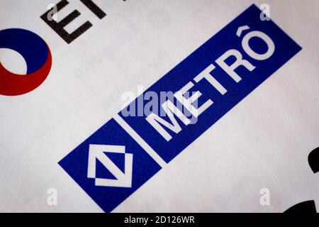 Brasilien. Oktober 2020. In dieser Fototafel ist das Logo von Metrô de São Paulo auf einem weißen Plakat zu sehen. Kredit: SOPA Images Limited/Alamy Live Nachrichten Stockfoto