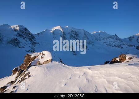 Geographie / Reisen, Schweiz, Piz Palue im Morgenlicht, Bernina, Engadin, Additional-Rights-Clearance-Info-not-available Stockfoto