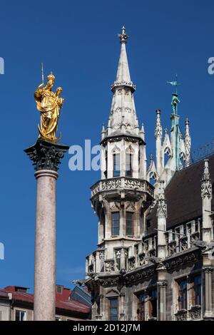 Geographie / Reisen, Deutschland, Bayern, München, Marienkolonne vor dem neuen Rathaus auf der Marienpla, Additional-Rights-Clearance-Info-Not-available Stockfoto