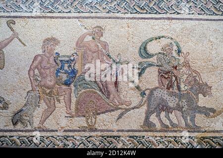 Das Haus der Dionysos Mosaiken, Paphos Archaelogical Park, Zypern: Der Triumph des Dionysos, "Vintage Scenes" Mosaiken. Stockfoto