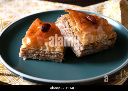 Baklava, traditionelle türkische Küche, Süßigkeiten. Selbstgemacht Stockfoto