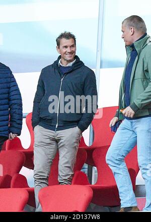 Fußball München - Hertha, München 04. Oktober 2020. Jens LEHMANN, Ex Profi, Co Moderator, Hertha Mitglied im Aufsichtsrat, FC BAYERN MÜNCHEN - HERTHA BSC BERLIN 4-3 1.Deutsche Fußball Liga, München, 04. Oktober 2020. Saison 2020/2021, Spieltag 03, FCB, München, München © Peter Schatz / Alamy Live News - die DFL-VORSCHRIFTEN VERBIETEN DIE VERWENDUNG VON FOTOGRAFIEN als BILDSEQUENZEN und/oder QUASI-VIDEO - Stockfoto