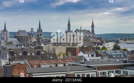 Panorama, Dom, Rathaus, Altstadt, Aachen, Nordrhein-Westfalen, Deutschland, Dom, Rathaus, Altstadt, 92660 Stockfoto