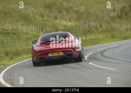 Mercedes AMG GT-S, Rot - Wales, Großbritannien, 2015 Stockfoto