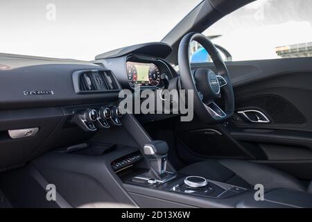 2016 Audi R8 auf dem Rockingham Motor Speedway, Northamptonshire, 31. März 2016 Stockfoto