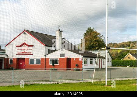 Skibbereen, West Cork, Irland. Oktober 2020. Die GAA-Zentrale hat heute Nachmittag angekündigt, dass alle Vereinsregalungen wegen der eskalierenden Fälle von COVID-19 auf weiteres verschoben werden. Mit NPHET Beratung der Regierung, das ganze Land auf Stufe 5 Einschränkungen, eine virtuelle Sperre zu bewegen, hat die GAA Wettbewerbsspiele und fünf Grafschaften Finale ausgesetzt. Dies kommt, nachdem GAA-Fans gesehen wurden feiern nach Blackrock gewann die Cork Senior Hurling Championships gestern. O'Donovan Rossa GAA Club in Skibbereen wurde heute geschlossen. Quelle: AG News/Alamy Live News Stockfoto