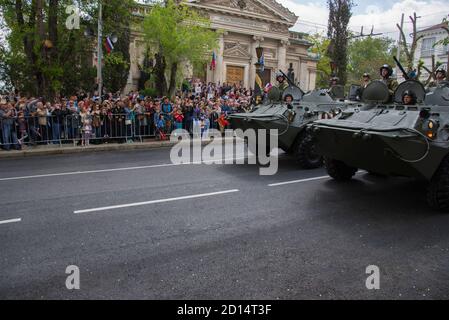 SEWASTOPOL / KRIM - 09. MAI 2017: Parade am Tag des Sieges Stockfoto