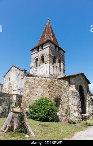 Frankreich, Lot, Carennac, beschriftet Les Plus Beaux Villages de France (die schönsten Dörfer Frankreichs), die Kirche Stockfoto