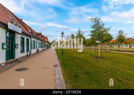 Gut restauriertes Architekturensemble im Herzogspalast Ludwigslust, Ludwigslust, Mecklenburg-Vorpommern, Ostdeutschland, Europa Stockfoto