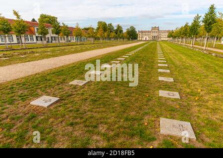 Ehrenfriedhof für 200 Opfer des KZ Wöbbelin in Ludwigslust, Mecklenburg-Vorpommern, Ostdeutschland, Europa Stockfoto