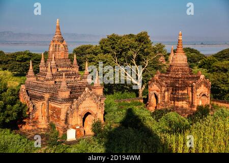 Pagoden und Tempel von Bagan in Myanmar, früher Birma, ein Welterbe in Asien Stockfoto