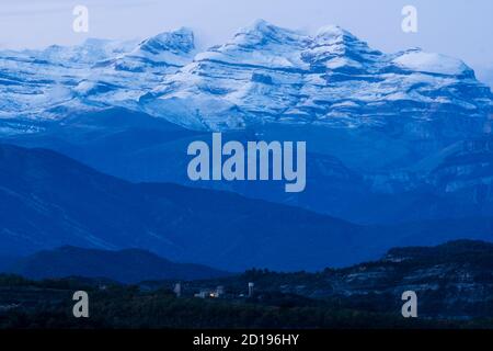 Las Tres Sorores ,Treserols, Picos de Monte Perdido (3.355 m), Cilindro (3.328 m) y Añisclo (3.263 m) llamado también, este último, Soum de Ramond, P Stockfoto