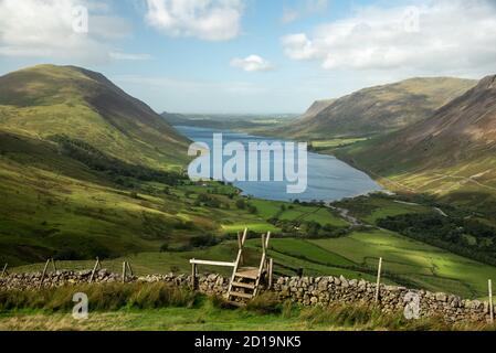 Der Blick von Lingmell über Wastwater im Lake District VEREINIGTES KÖNIGREICH Stockfoto