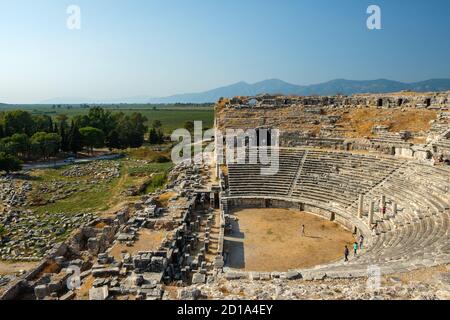 Ruinen des antiken griechischen Amphitheaters in Milet, Türkei Stockfoto