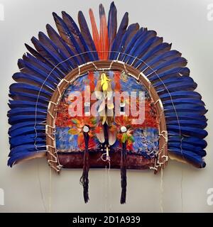 Maske verwendet von der Schamane 20. Jahrhundert Brasilien Typ: Ajuar zeremonielle, plumaria, Zeremonielle trousseau, plumeria ) von Tapirape Indianer Amazonas Fluss Xingu Stockfoto