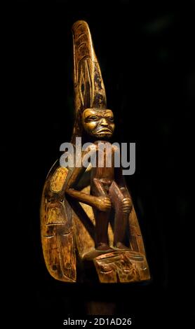 Shaman's Mark representing the Thunderbird Wood Tlingit Indians 18th Century Northwest Coast Nordamerika Amerika, Amerikaner, Stockfoto