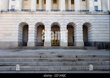 Washington, USA 05. Oktober 2020. 5. Oktober 2020 - Washington, DC, USA: Das Bürogebäude des Longworth House befindet sich in der Nähe des US-Kapitols. (Foto: Michael Brochstein/Sipa USA) Quelle: SIPA USA/Alamy Live News Stockfoto