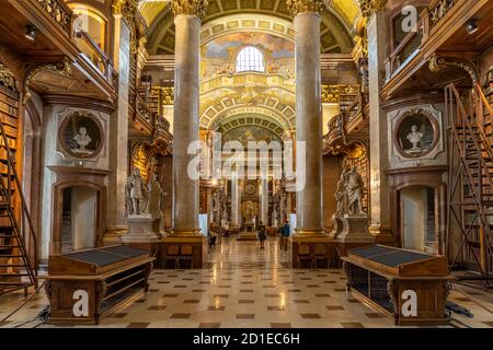 Prunksaal der Österreichischen Nationalbibliothek in Wien, Österreich, Europa Stockfoto