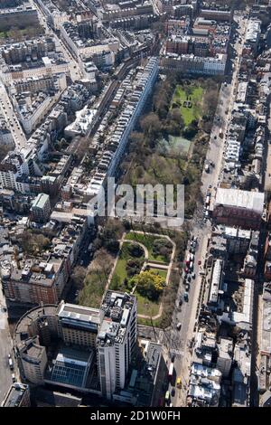 Cadogan Place Gardens, die ehemaligen Botanischen Gärten Londons, und The Repton haben North Garden, Cadogan Place, London, 2018, UK in Auftrag gegeben. Luftaufnahme. Stockfoto