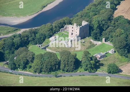 Norham Castle Tower Keep Castle, Northumberland, 2014. Luftaufnahme. Stockfoto