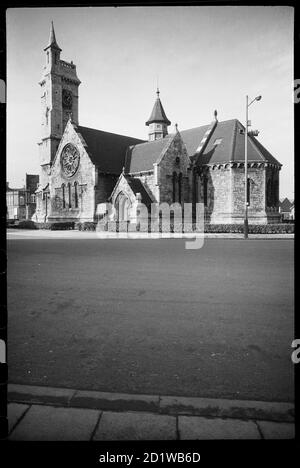 Christ Church, Church Square, West Hartlepool, Hartlepool. Eine Außenansicht der Christ Church, jetzt eine Kunstgalerie, von Südosten aus gesehen und zeigt die östliche Apsidade Stockfoto