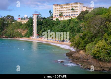 Samana Town Beach (Playa Cayacoa), Bahia Principe Grand Cayacoa Hotel, Samana, Dominikanische Republik Stockfoto