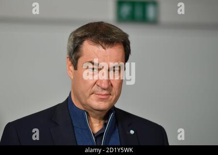 München, Deutschland. Oktober 2020. Markus SOEDER (Ministerpräsident Bayern und CSU-Vorsitzender), Einzelbild, getrimmt Einzelmotiv, Porträt, Porträt, Porträt. Presseverabredung Grippeimpfung Ministerpräsident Soeder und Oberbürgermeister Reiter am 6. Oktober 2020 in der Bayerischen Staatskanzlei in München. Credit: dpa picture Alliance/Alamy Live News Stockfoto