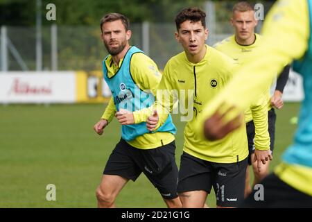 Odense, Dänemark. Oktober 2020. Tarik Ibrahimagic (21) von Odense Boldklub während einer Trainingseinheit auf Odense Boldklubs Trainingsgelände Aadalen in Odense gesehen. (Foto Kredit: Gonzales Foto/Alamy Live News Stockfoto