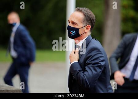 Berlin, Deutschland. Oktober 2020. Bundesaußenminister Heiko Maas kommt vor dem Treffen mit den Außenministern Israels und der Vereinigten Arabischen Emirate in die Villa Borsig. Quelle: Hannibal Hanschke/Reuters-Pool/dpa/Alamy Live News Stockfoto