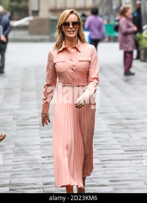 Nicht exklusiv: Amanda Holden, Global Radio Studios, London, UK, 06. Oktober 2020, Foto von piQtured Stockfoto